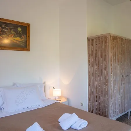 Naia House Appartement Chorefton
