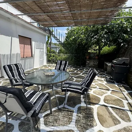 Naia House Chorefton