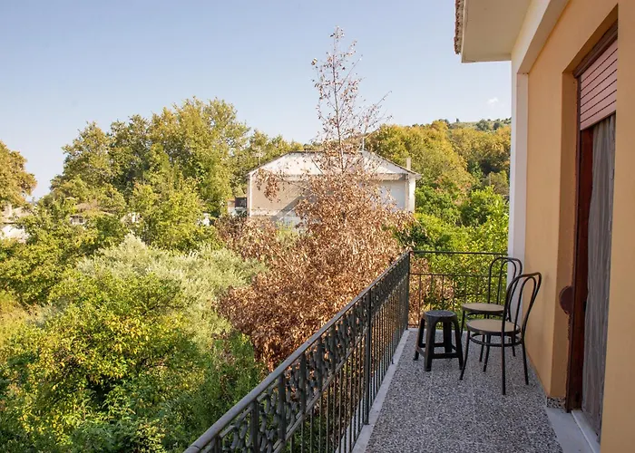 Naia House Chorefton