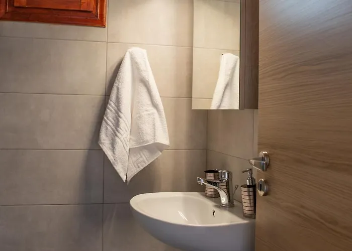 Naia House Apartment