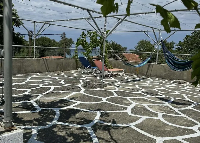 Naia House Chorefton